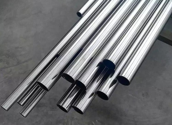 304����ֹܼ�Ǯ�׷׻���