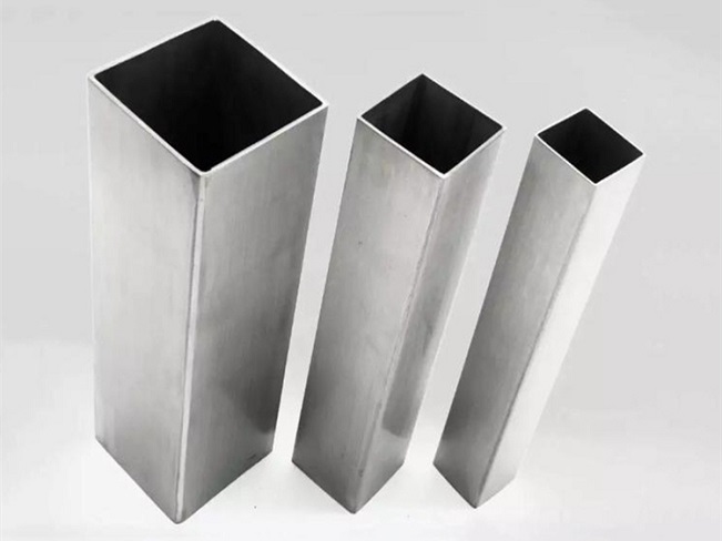 ��˿304����ַ���