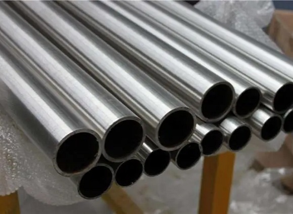 �ɻ�������304����ֹ������к���;����������