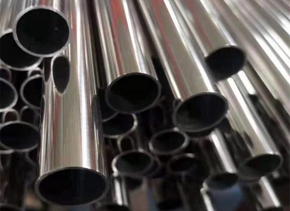 ����ֹ�304��202������