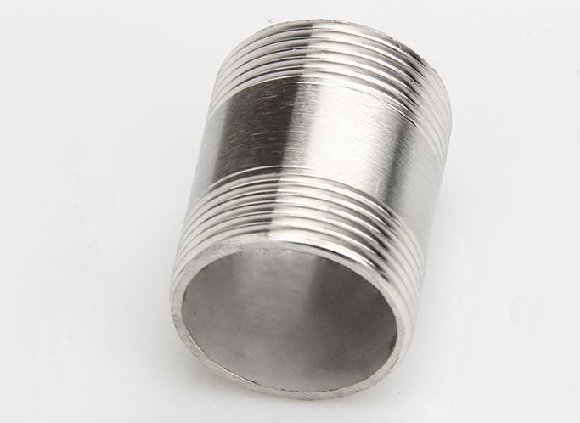 ���ڲ������ԡ�ܳ�˿�ӹ��ص�