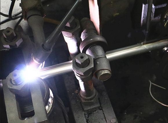 ����ְ��۹ܺ���͸��ô��