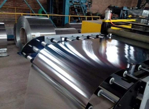 �������Ʒ��ԭ���ϼӹ�����ѹ��