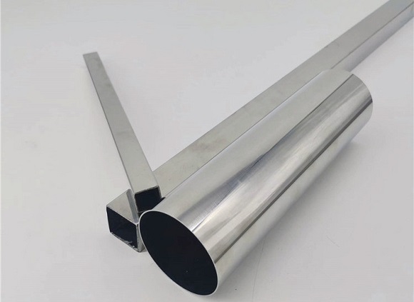 �����304�м���