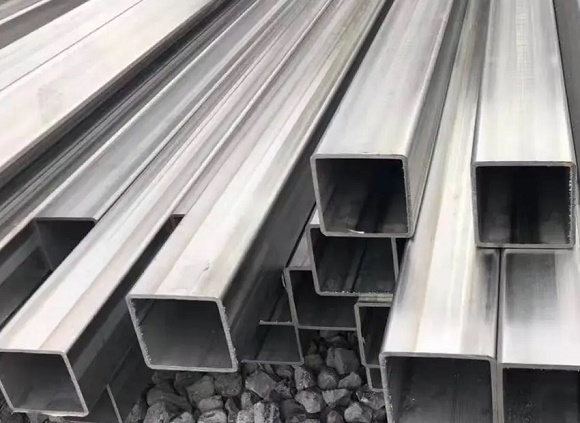 304����ַ���Ӳ��