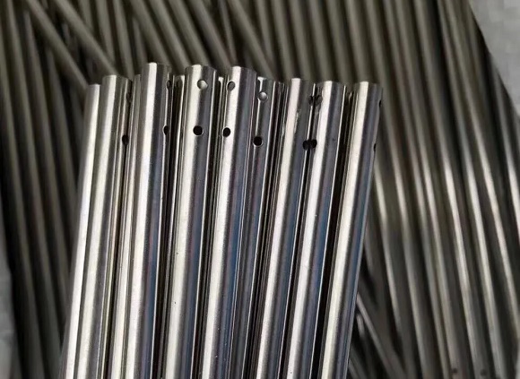 �����ж�304����ֹ���������������