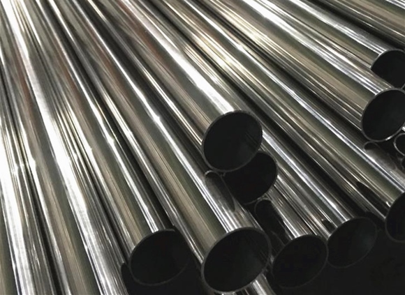 �����304�м���