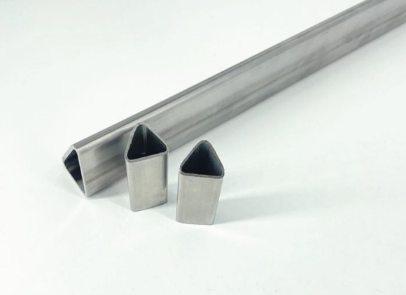 ��������ιܳߴ����