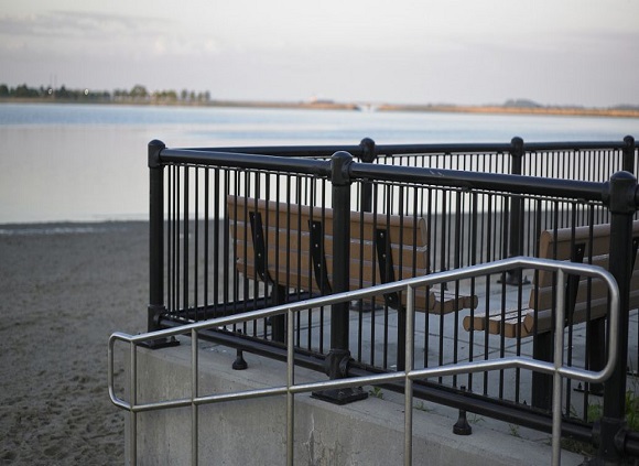 �������Ʒ��ʵ�����ҡ���js3845��ɳ��·(�й�)���޹�˾�����