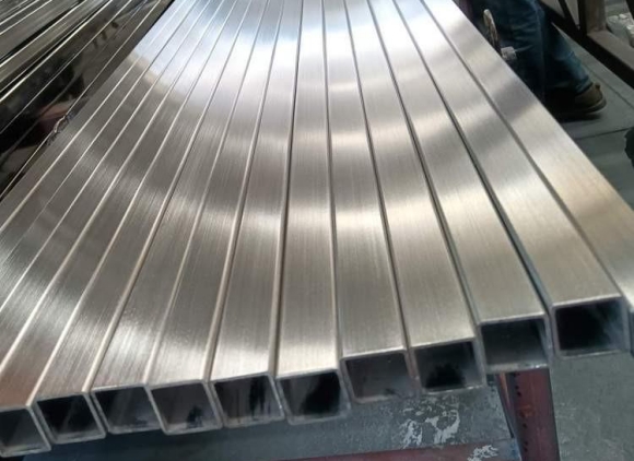 304������ĥ��